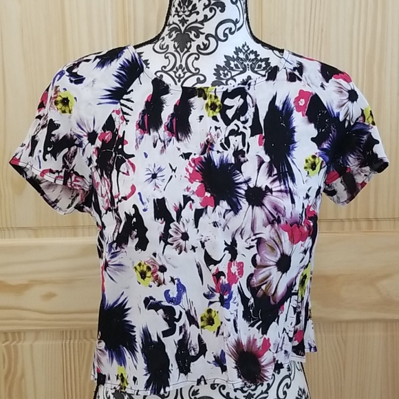 Eight Sixty Crop Top Size Small - Picture 1 of 7